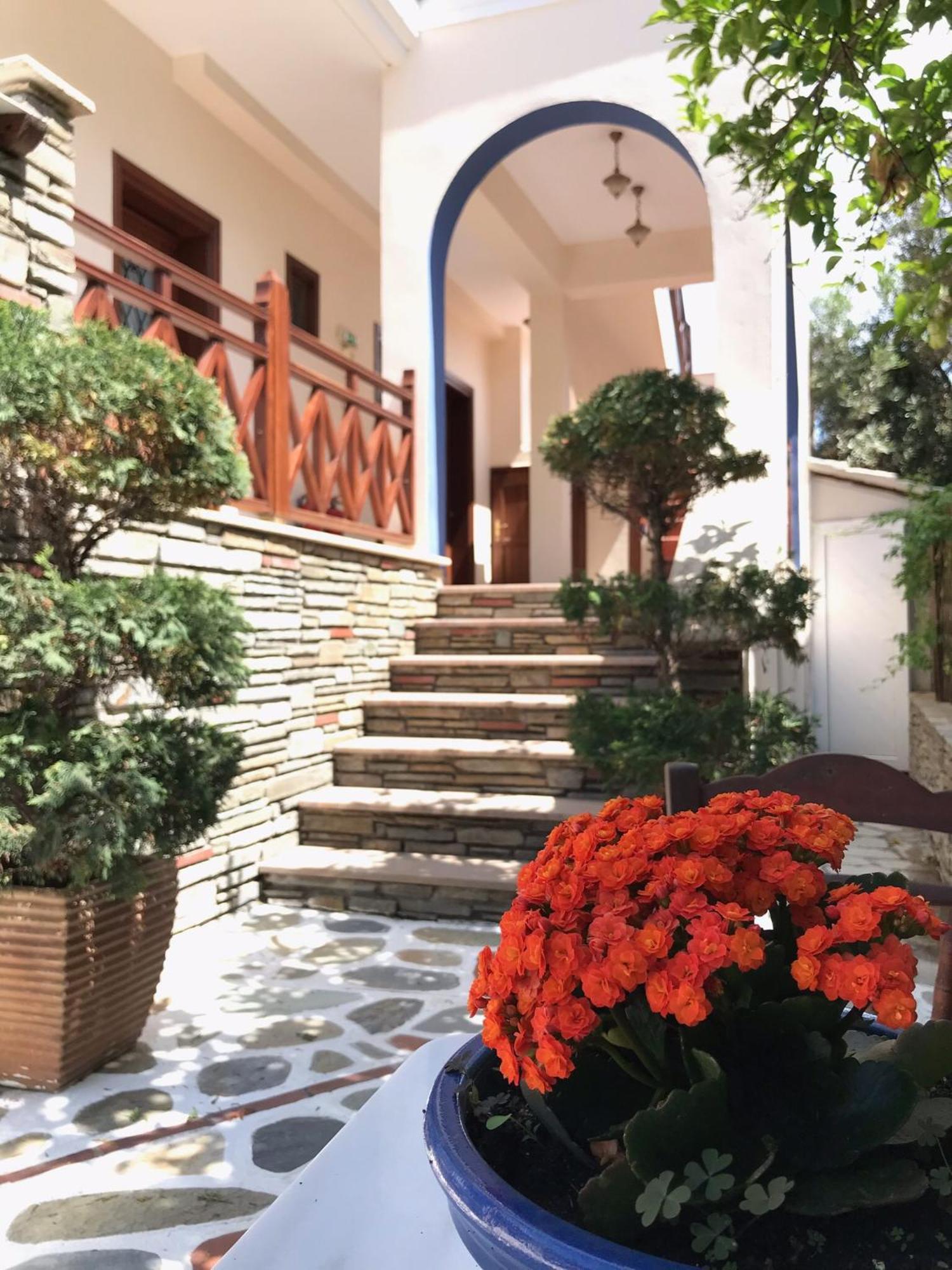 Niriides Hotel Ammouliani Exterior photo