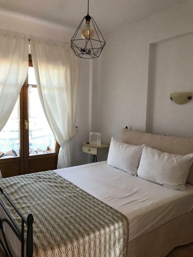 Niriides Hotel Ammouliani Exterior photo