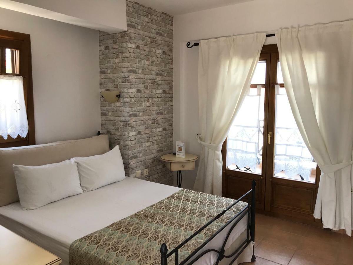 Niriides Hotel Ammouliani Exterior photo