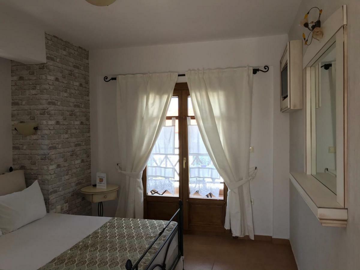 Niriides Hotel Ammouliani Exterior photo